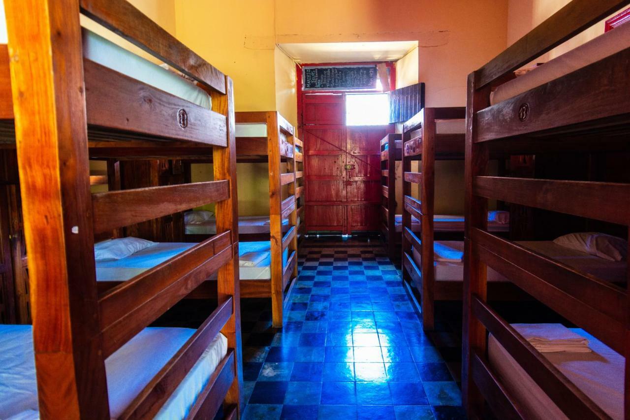 Hostal Lazybones León Kültér fotó