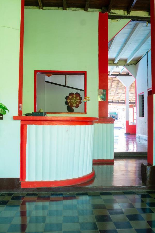Hostal Lazybones León Kültér fotó