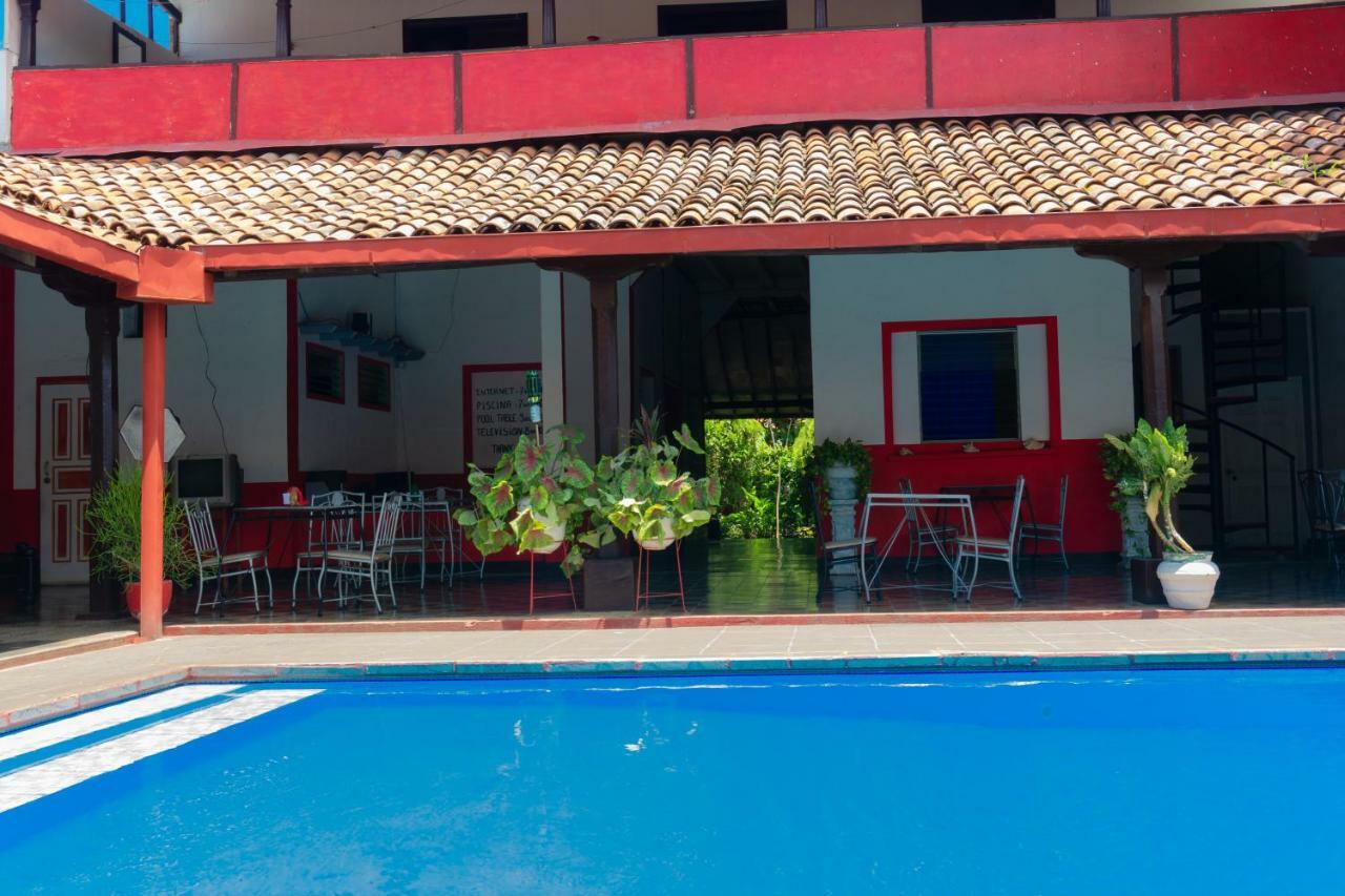 Hostal Lazybones León Kültér fotó
